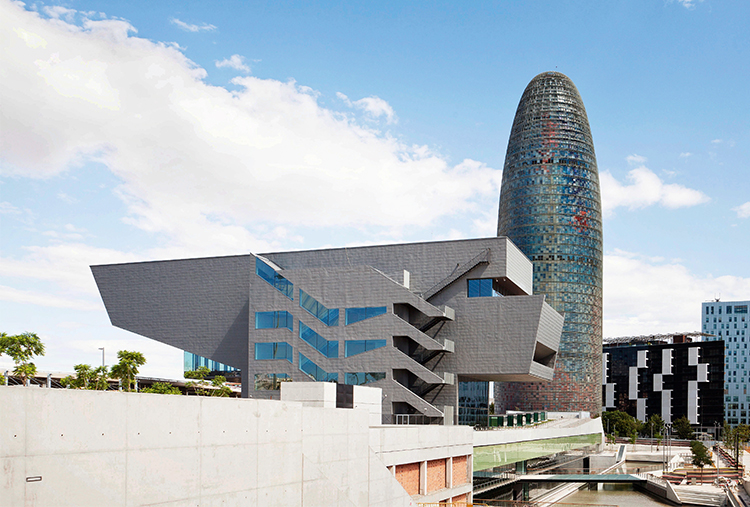 Das Museu del Disseny in Barcelona: Fünf Tage lang war das Gebäude Veranstal-tungsort der Creator Space Tour. (Foto)
