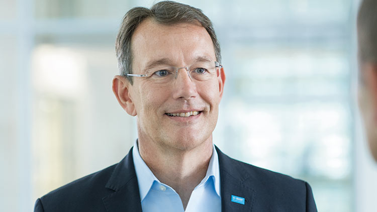 Michael Heinz, Vorstandsmitglied der BASF SE (Foto)