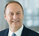 Wayne T. Smith, Vorstandsmitglied der BASF SE (Foto)